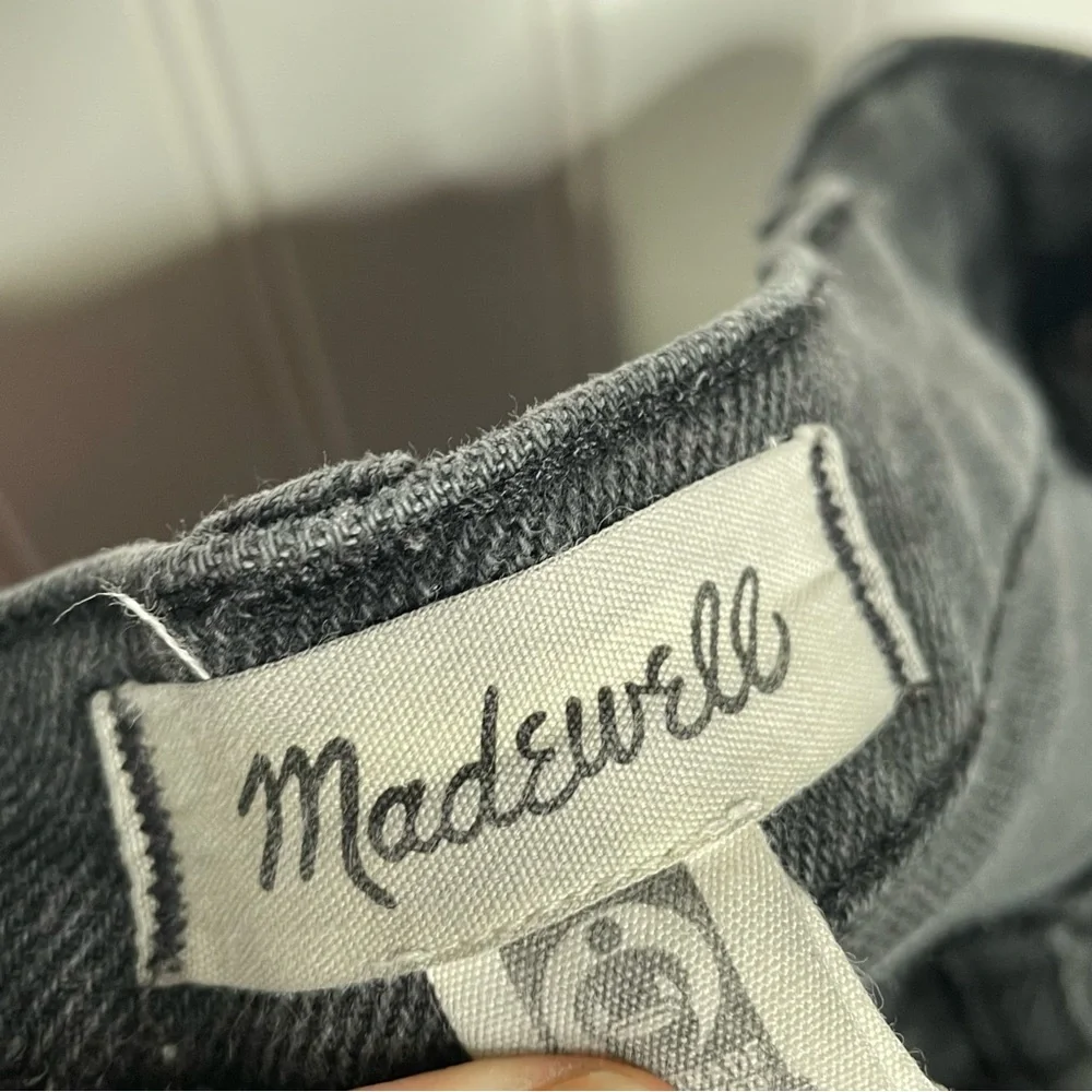 Madewell Mid Rise Kick Out Crop Jeans - Picture 6 of 8